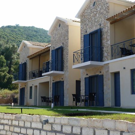 Ilianthos Apartments & Studios Микрос-Гиалос Экстерьер фото