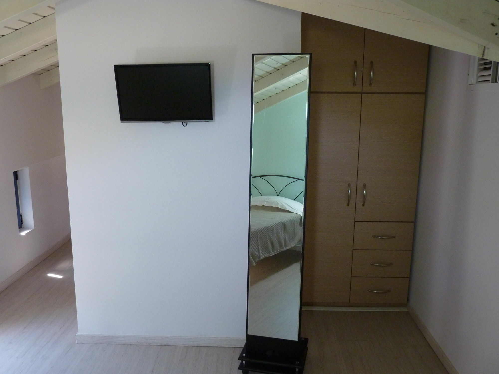 Ilianthos Apartments & Studios Микрос-Гиалос Экстерьер фото